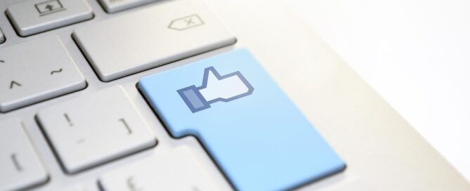 https://pixabay.com/photos/facebook-like-keyboard-enter-button-3695180/ Image by Adrian from Pixabay