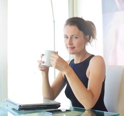 Photo by Andrea Piacquadio: https://www.pexels.com/photo/woman-in-black-tank-top-holding-white-ceramic-cup-3779760/ - scale content Photo by Andrea Piacquadio: https://www.pexels.com/photo/woman-in-black-tank-top-holding-white-ceramic-cup-3779760/